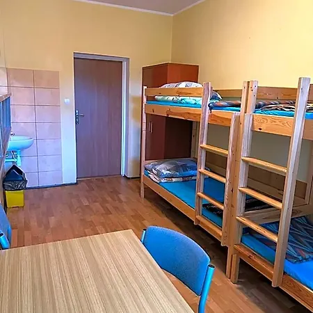 Szkolne Schronisko Mlodziezowe *