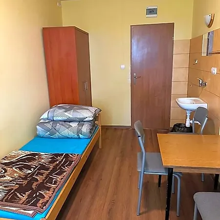 Hotel Szkolne Schronisko Mlodziezowe Grzybowo (West Pomeranian)
